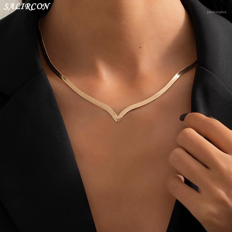 Chains Vintage Aesthetic Snake Chain Necklace Kpop Fashion Simple Heart High Quality Choker For Women Punk Jewelry Gift 2022, Silver
Chains Vintage Aesthetic Snake Chain Necklace Kpop Fashion Simple Heart High Quality Choker For Women Punk Jewelry Gift 2022, Silver
