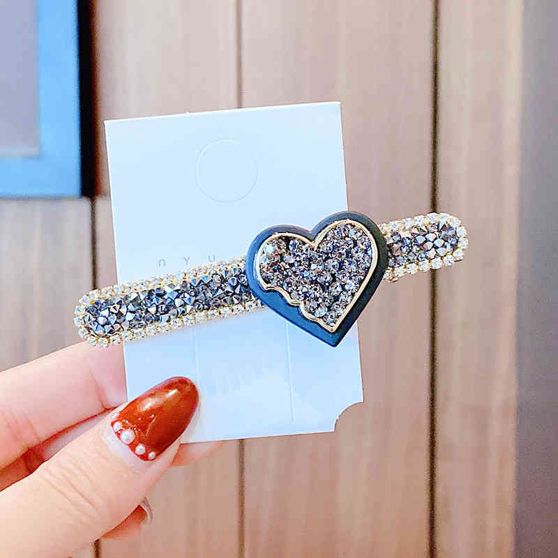 Hair Jewelry Accessories 2021 Autumn Winter Love Rhinestone Duck Beak Clip Bear Pin Wind Broken Bangs Korean