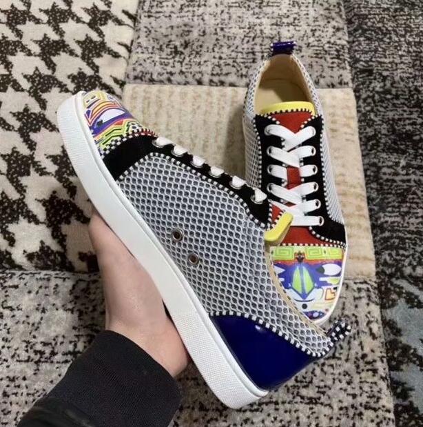 Luxury Low top red bottom casual mens womens shoes for men black net leather&Spikes fashion sneakers 2021 Designer leisure big size35-47, Printing
Luxury Low top red bottom casual mens womens shoes for men black net leather&Spikes fashion sneakers 2021 Designer leisure big size35-47, Printing