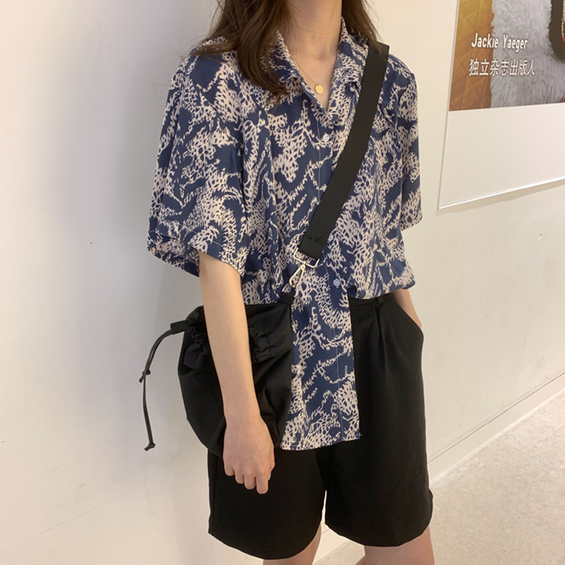 femme womens crop tops 2021 summer korean style leave print short sleeve thin chiffon shirt women blouses (F3999), White
femme womens crop tops 2021 summer korean style leave print short sleeve thin chiffon shirt women blouses (F3999), White