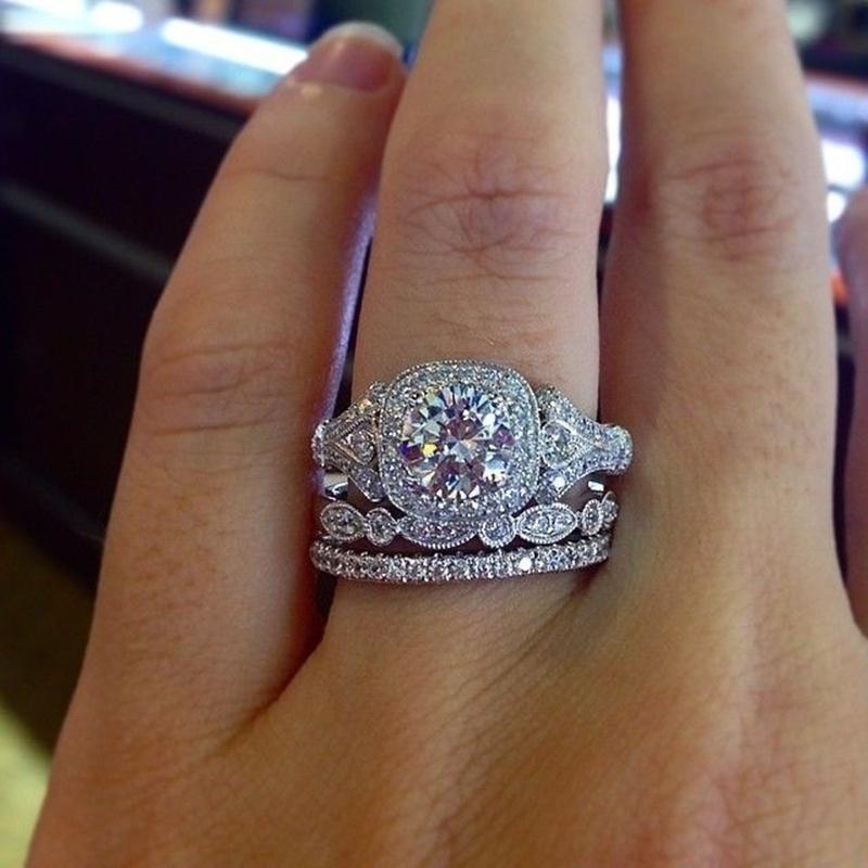 Cluster Rings Luxury Female Big Zircon Stone Ring Set Cute Silver Color Wedding For Women Fashion Love Engagement
Cluster Rings Luxury Female Big Zircon Stone Ring Set Cute Silver Color Wedding For Women Fashion Love Engagement