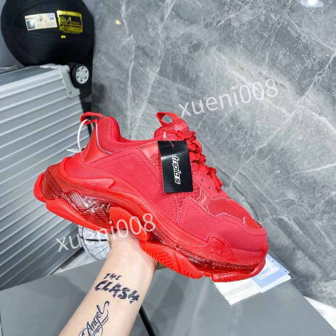 2021 classic designer sneakers luxury men women sneaker sport shoes hand-polished and used oldUltrapace series sports yx211010, White
2021 classic designer sneakers luxury men women sneaker sport shoes hand-polished and used oldUltrapace series sports yx211010, White