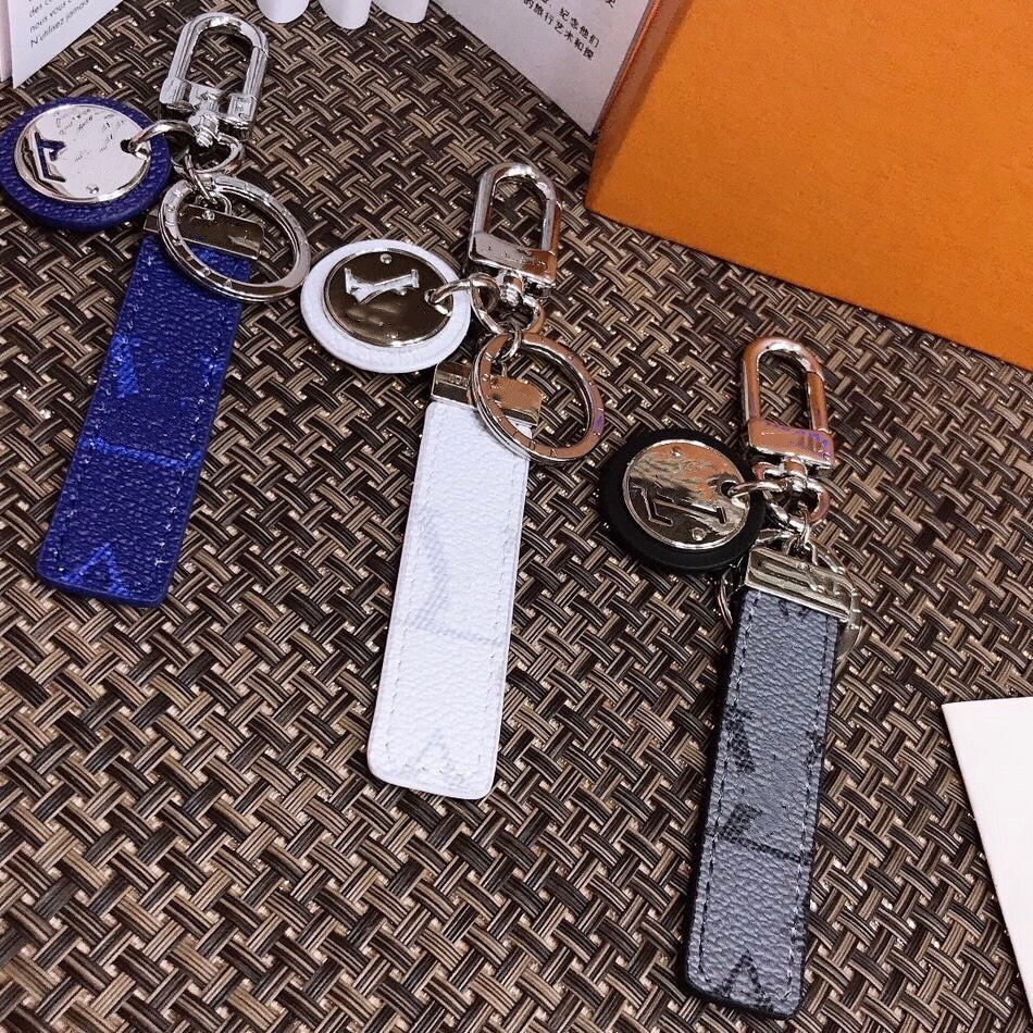 Leather KEYCHAINS keychain L letter car fashion key ring lanyard cute key wallet chain rope chain portachiavi with box 3 color, Silver
Leather KEYCHAINS keychain L letter car fashion key ring lanyard cute key wallet chain rope chain portachiavi with box 3 color, Silver