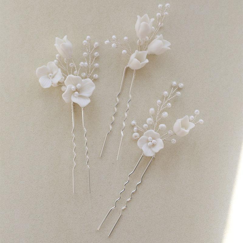 Hair Clips & Barrettes SLBRIDAL Handmade Ins Style Ceramic Flower Pearls Bridal Pin Set Wedding Sticker Accessories Women Jewelry, Golden;silver
Hair Clips & Barrettes SLBRIDAL Handmade Ins Style Ceramic Flower Pearls Bridal Pin Set Wedding Sticker Accessories Women Jewelry, Golden;silver
