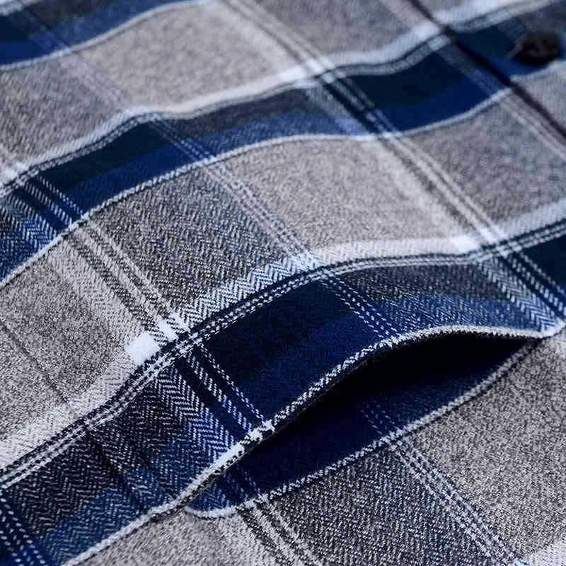 Men's Brushed Cotton Plaid Casual Shirt Single Patch Pocket Long Sleeve Standard-fit Comfortable Flannel Thick Gingham Shirts 210506