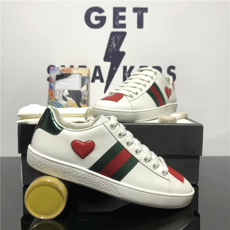 Top Quality Men Women Genuine Leather Casual Shoes Bee Embroidery Classic Python Embroidered Designers Sneaker Lover Sport Trainer Sneakers With Box, Black
Top Quality Men Women Genuine Leather Casual Shoes Bee Embroidery Classic Python Embroidered Designers Sneaker Lover Sport Trainer Sneakers With Box, Black