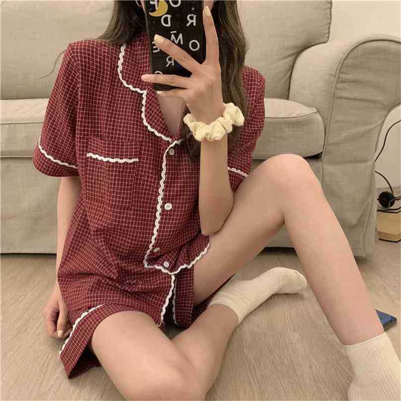Women Retro Lace Plaid Fashion Summer Short Gentle Casual High Quality Loose All Match Femme Pajamas Sets 210525, Photo color
Women Retro Lace Plaid Fashion Summer Short Gentle Casual High Quality Loose All Match Femme Pajamas Sets 210525, Photo color