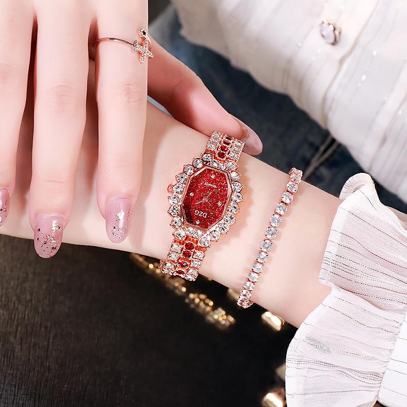 Wristwatches Wine Barrel Type Bracelet Watch Full Diamond Ladies Fashion Casual Starry Sky High-End Gifts, Red
Wristwatches Wine Barrel Type Bracelet Watch Full Diamond Ladies Fashion Casual Starry Sky High-End Gifts, Red