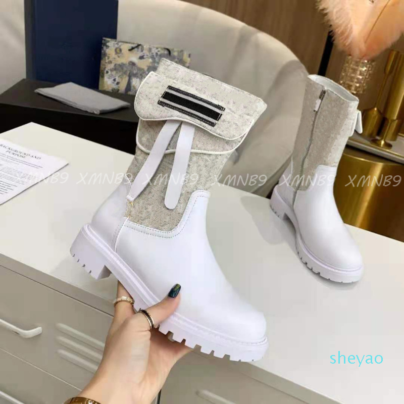 2021 Women Designer Boots Saddle Full Letters Spring and Autumn Newest Comfortable Casual Martin-boots Designers Street Trend Luxurys 1311, Black 
2021 Women Designer Boots Saddle Full Letters Spring and Autumn Newest Comfortable Casual Martin-boots Designers Street Trend Luxurys 1311, Black