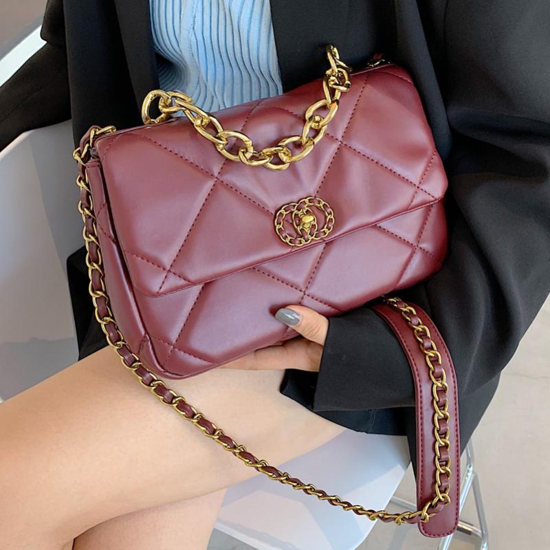 Evening Bags Brand Designer Messenger Bag Female Trendy Diamond Chain Shoulder Purses And Handbags Luxury Bolsas De Mujer Cc
Evening Bags Brand Designer Messenger Bag Female Trendy Diamond Chain Shoulder Purses And Handbags Luxury Bolsas De Mujer Cc
