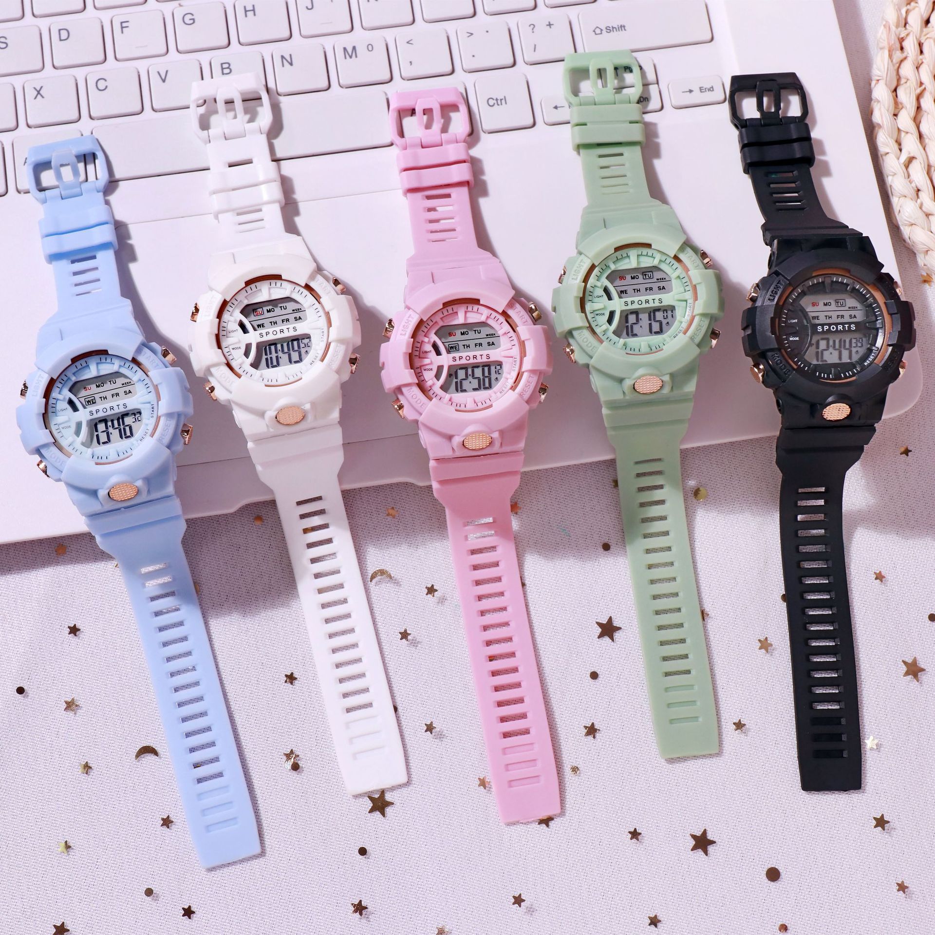 Cute Kids Watches Boys Digital Clock For Girls Gift Sport Luminous Waterproof Wristwatch Women LED Alarm Watch, Leave a message about color
Cute Kids Watches Boys Digital Clock For Girls Gift Sport Luminous Waterproof Wristwatch Women LED Alarm Watch, Leave a message about color