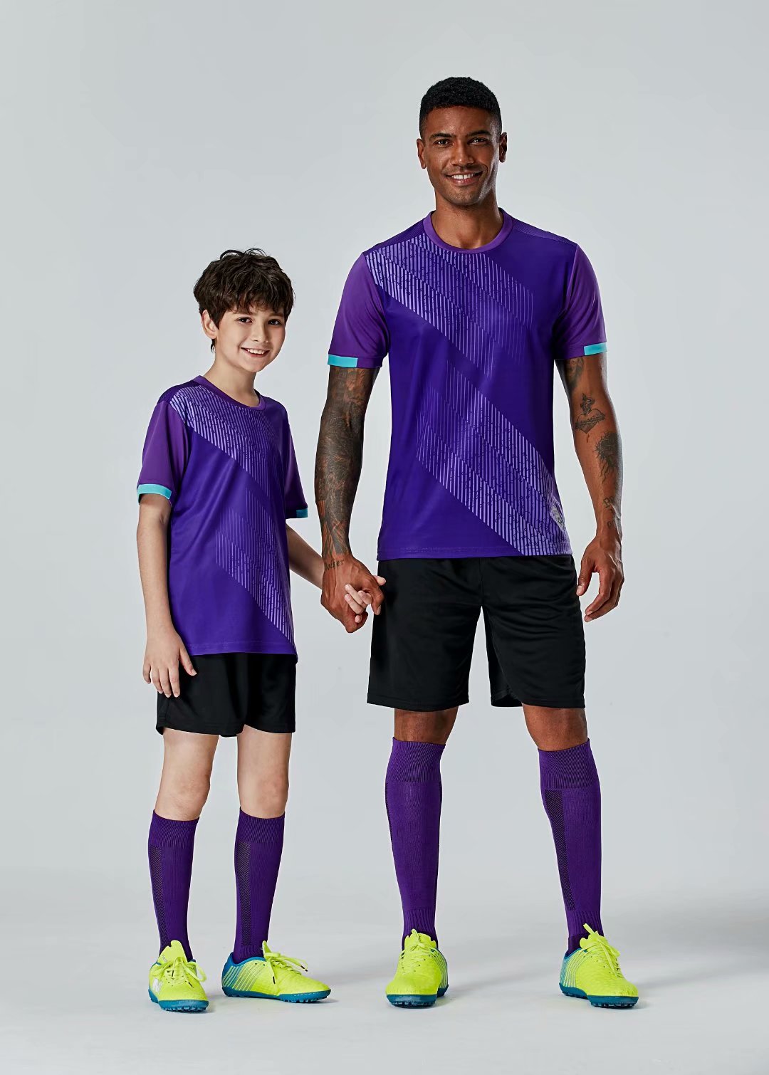 #0134 Football uniform men+kids soccer Jersey printing team custom track and field sports short-sleeved shirt, Black;yellow
#0134 Football uniform men+kids soccer Jersey printing team custom track and field sports short-sleeved shirt, Black;yellow