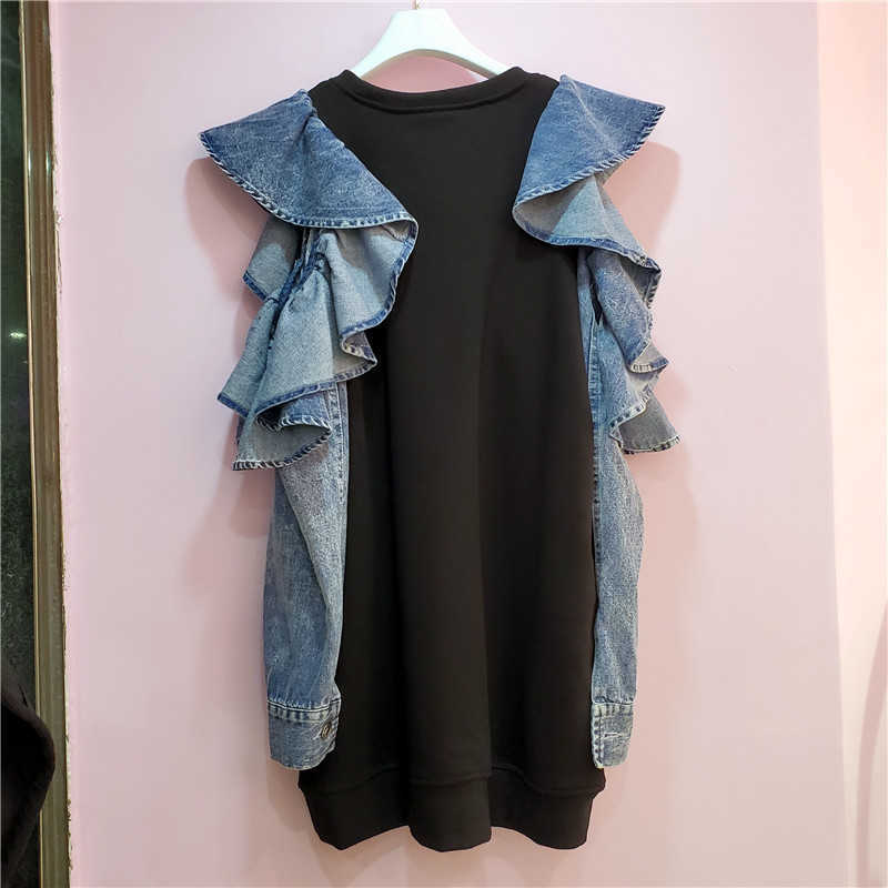 [EWQ] Autumn Ladies Pullovers Tops Fashion Stitching Denim Hollow Out Shoulder Ruffled Sleeve Sweatshirt Women 16Q411 210729