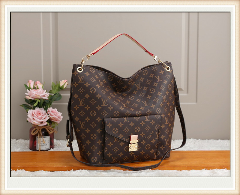 2-1 LV Louis Fashion Crossbody Shoulder HandBag Women Purse Messenger Bags Wallet Tote Clutch Bag backpack travel men Vitton, Red;black
2-1 LV Louis Fashion Crossbody Shoulder HandBag Women Purse Messenger Bags Wallet Tote Clutch Bag backpack travel men Vitton, Red;black