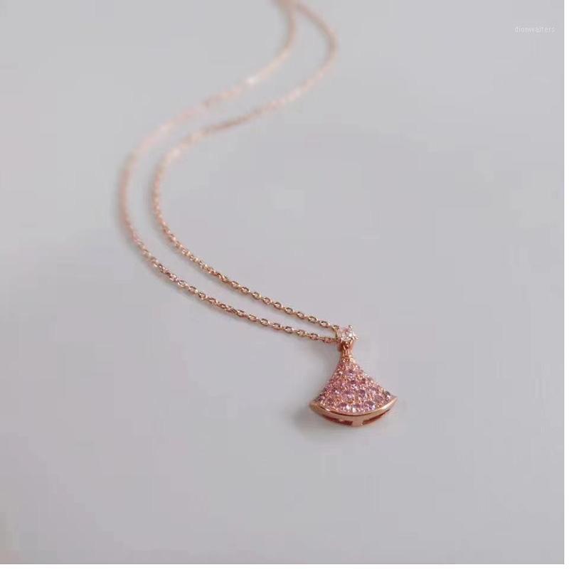 Classic Women's Necklace Design Gemstone, Elegant Skirt Necklace, Suitable For Wedding Occasions Girlfriend's Birthday Gift Chains
Classic Women's Necklace Design Gemstone, Elegant Skirt Necklace, Suitable For Wedding Occasions Girlfriend's Birthday Gift Chains