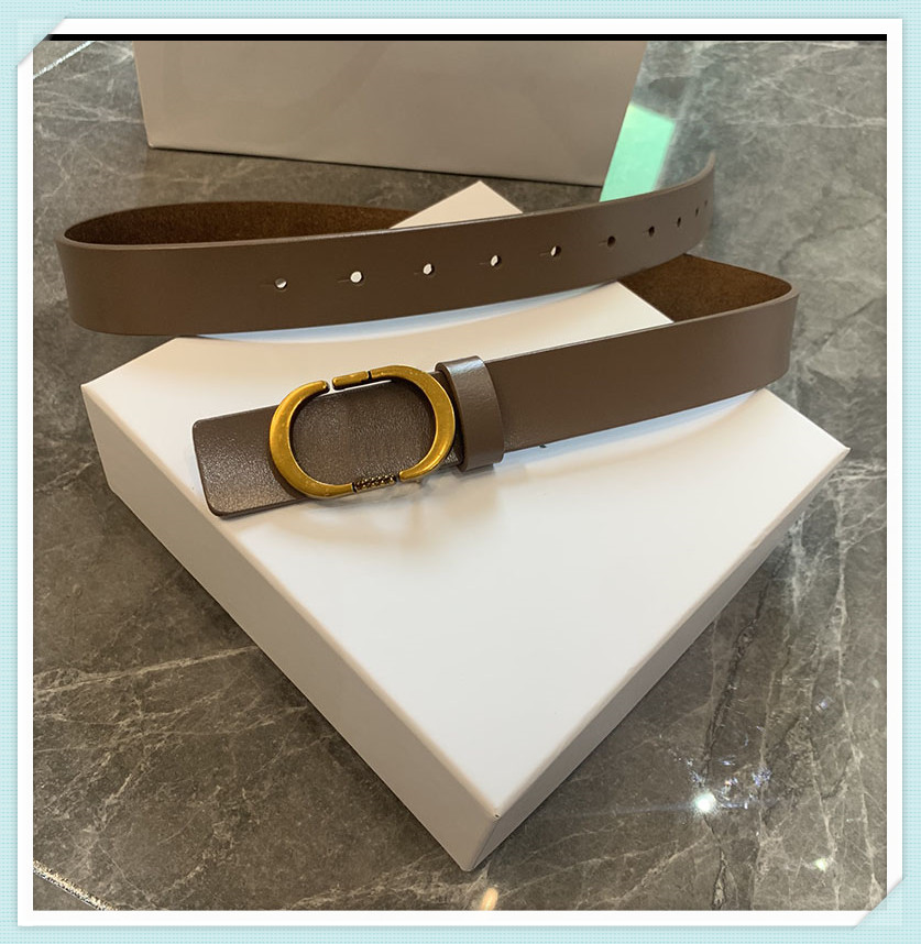 Men Luxurys Designers Belts For Women Fashion Leather Letter Buckle Belt Womens Waistband High Quality Girdle Ladies Cintura Ceintures GOODS, Width 2.8cm
Men Luxurys Designers Belts For Women Fashion Leather Letter Buckle Belt Womens Waistband High Quality Girdle Ladies Cintura Ceintures GOODS, Width 2.8cm