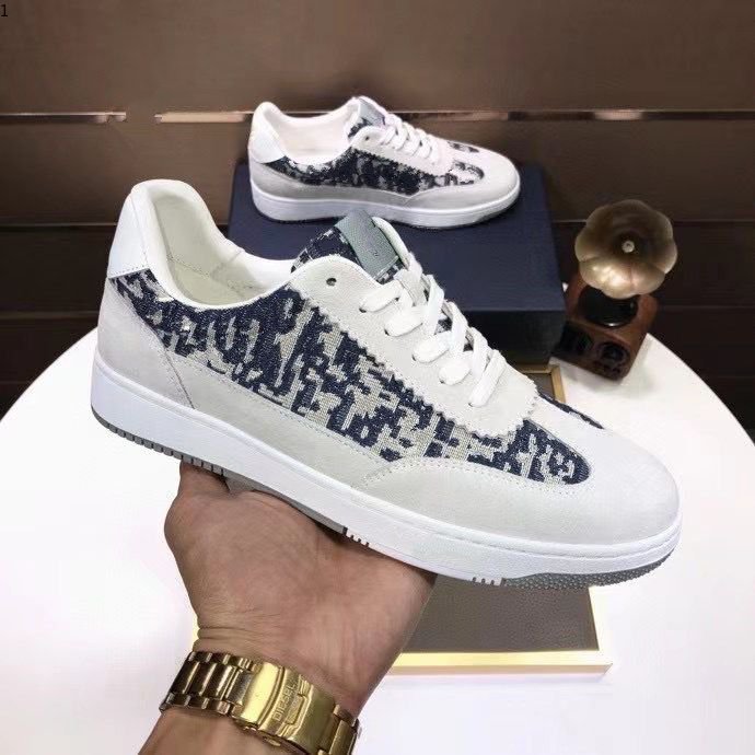 2021 latest sneakers luxe men's women's top quality flat design camouflage lace-up platform shoes size 38-45 mkj57541
2021 latest sneakers luxe men's women's top quality flat design camouflage lace-up platform shoes size 38-45 mkj57541