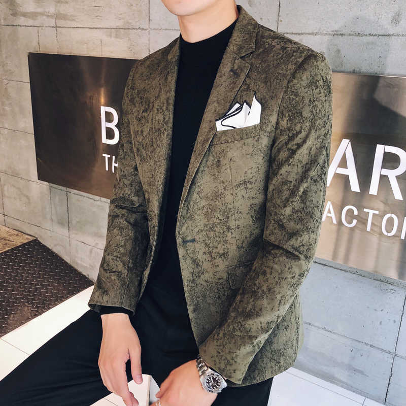 England Velvet Men Blazer Fashion Business Casual Suits Coat Wedding Dress Blazer Jacket Green Blue High Quality Formal Blazers 210527
England Velvet Men Blazer Fashion Business Casual Suits Coat Wedding Dress Blazer Jacket Green Blue High Quality Formal Blazers 210527
