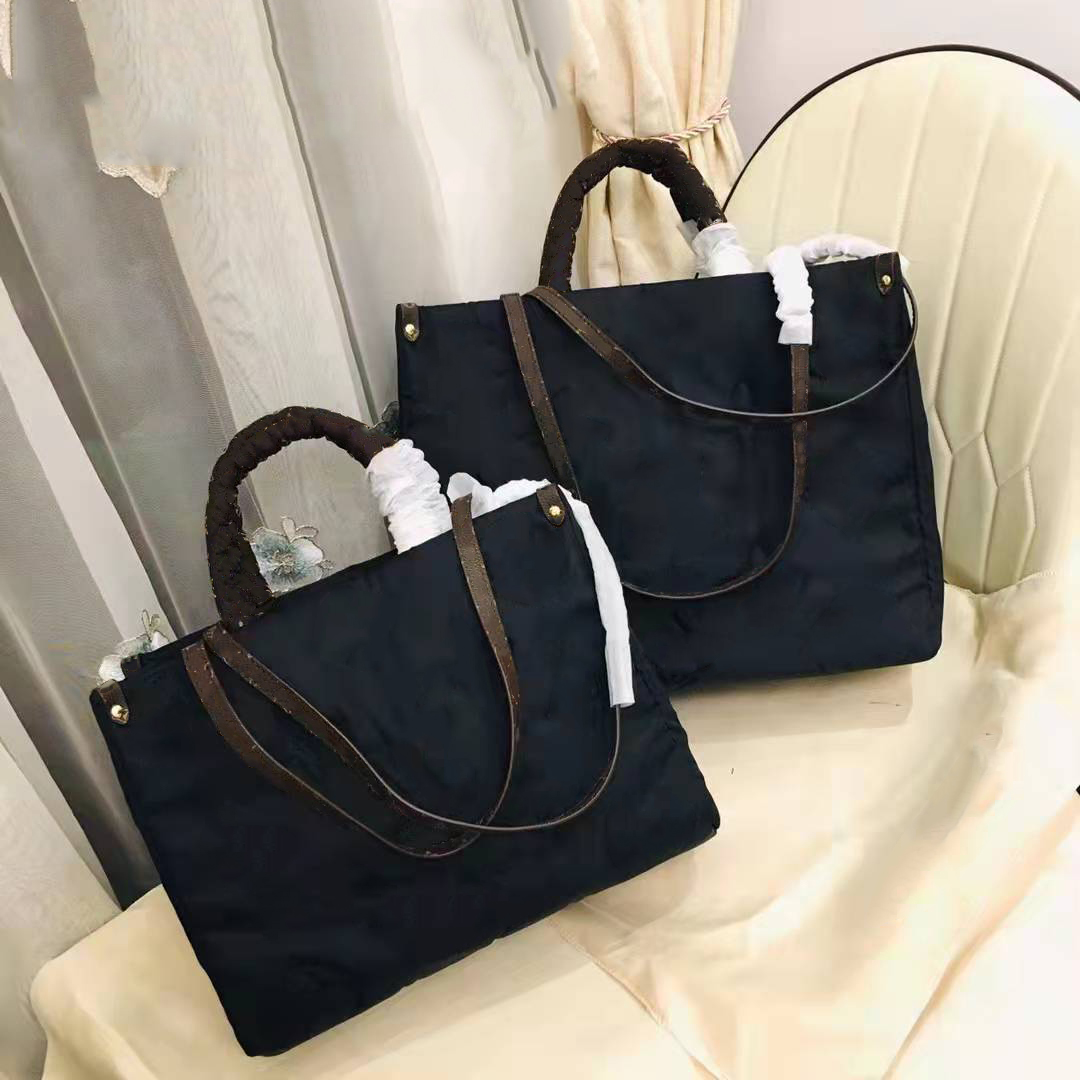 Luxury designer Women Classic ONTHEGO cowboy bags Econyl Recycled nylon Totes Wallets for Womens Genuine Chain Bag Shoulder Handbags size MM GM free ship, Green
Luxury designer Women Classic ONTHEGO cowboy bags Econyl Recycled nylon Totes Wallets for Womens Genuine Chain Bag Shoulder Handbags size MM GM free ship, Green