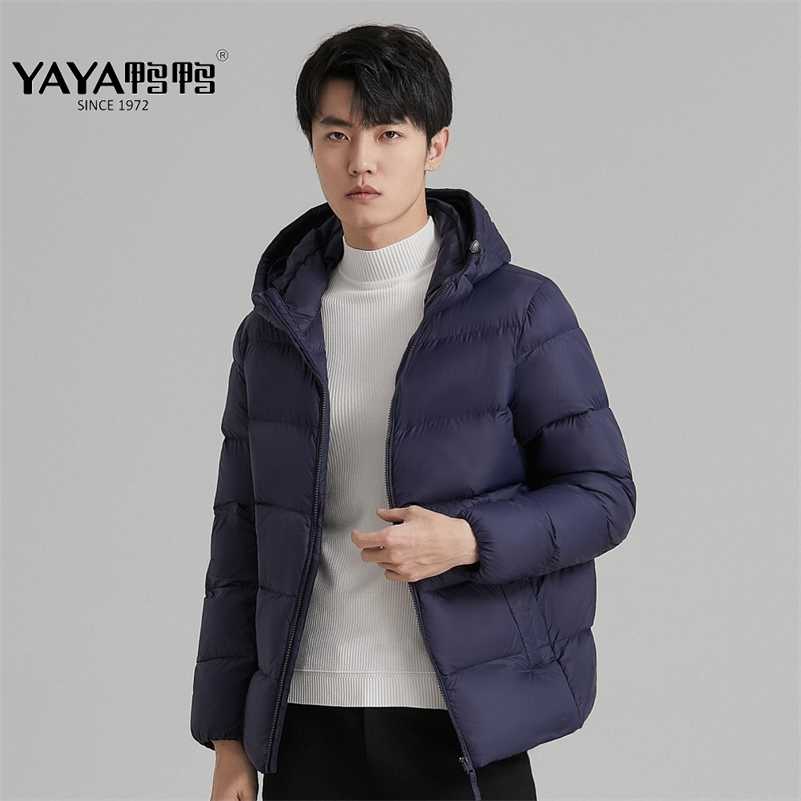 YAYA Winter White Duck Down Men's Jacket Ultra Light Short Warm Coat Hooded Waterproof for Light Rain Outerwear 211110, Gray
YAYA Winter White Duck Down Men's Jacket Ultra Light Short Warm Coat Hooded Waterproof for Light Rain Outerwear 211110, Gray