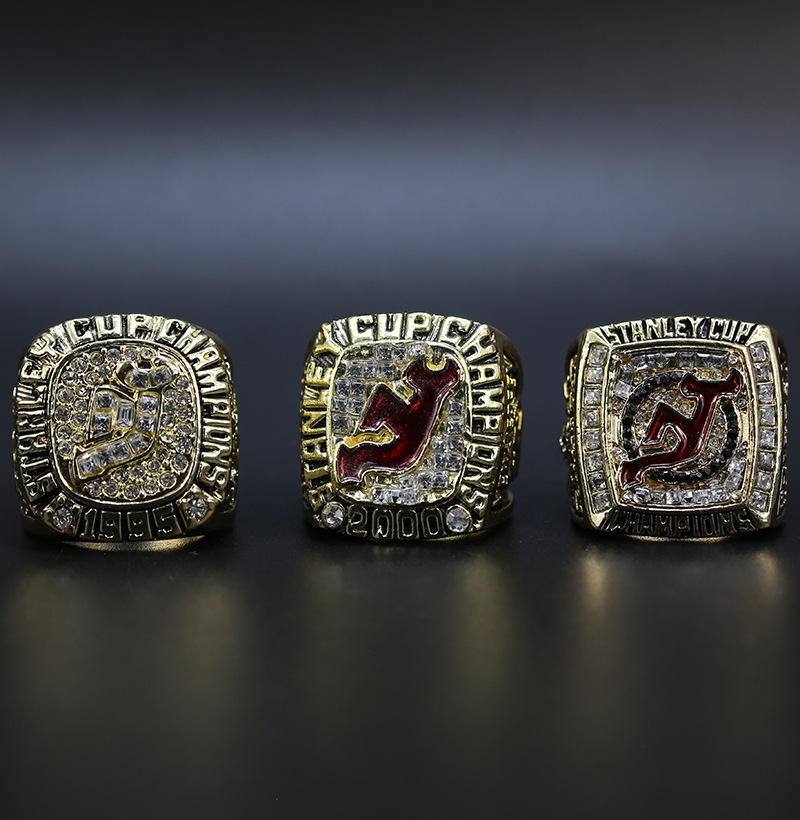 3pcs 1995 2000 2003 New Jersey Devils Stanley Cup Championship Ring Set Wooden box Men Sport Fan Souvenir Gift Wholesale 2019 DropShipping
3pcs 1995 2000 2003 New Jersey Devils Stanley Cup Championship Ring Set Wooden box Men Sport Fan Souvenir Gift Wholesale 2019 DropShipping