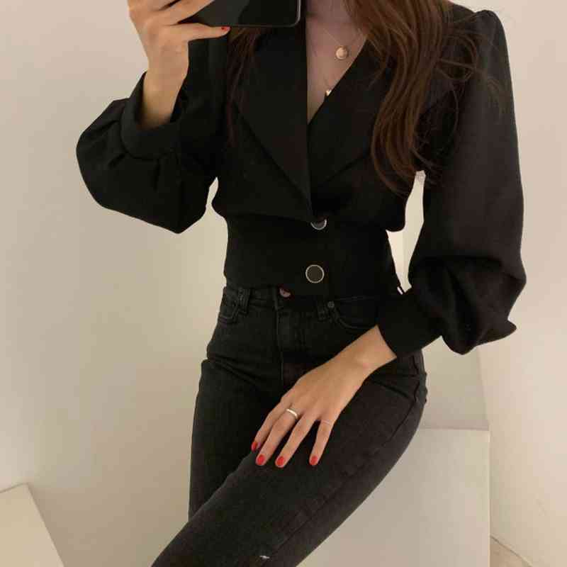 Blazer & Suits Chic Korean Simple White Short Lapel Jacket Women Fashion Long Sleeve Two Button Tops Temperament Coat 210429