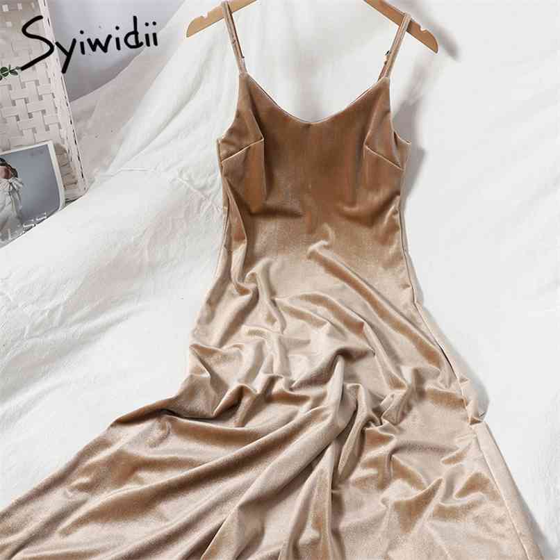 Fashion High Waist Sexy Camis Dresses Women Sleeveless A-line Solid Red Black Blue Clothing Summer Spring Korean 210607
Fashion High Waist Sexy Camis Dresses Women Sleeveless A-line Solid Red Black Blue Clothing Summer Spring Korean 210607