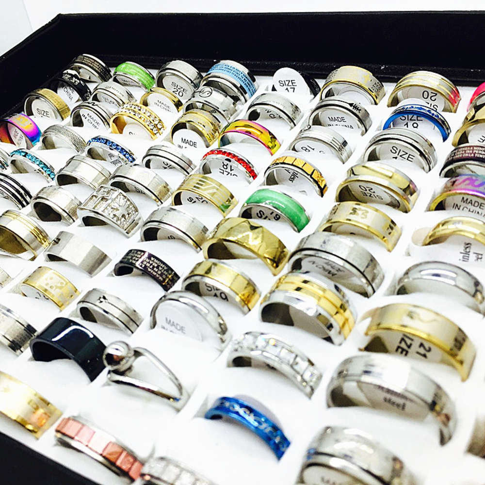 100pcs Whole Lots Bulk Women Rings Set Stainless Steel Gold Silver Couple Black Ring Men Jewelry Gift Wedding Band Party Drop