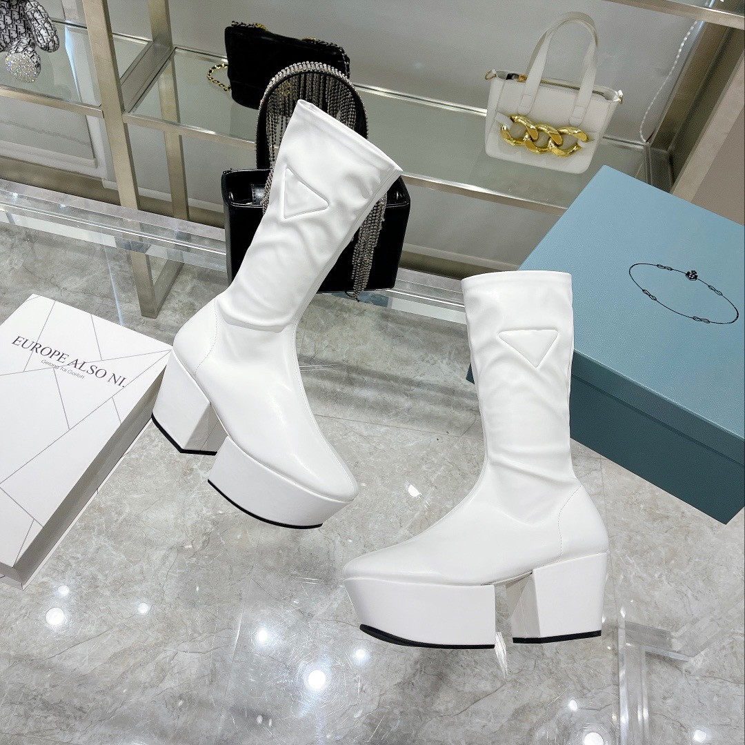 Designer Plaque Lace Up Ankle Boots Women Black Leather Combat Booties High Heel Winter Boot Top Quality
Designer Plaque Lace Up Ankle Boots Women Black Leather Combat Booties High Heel Winter Boot Top Quality