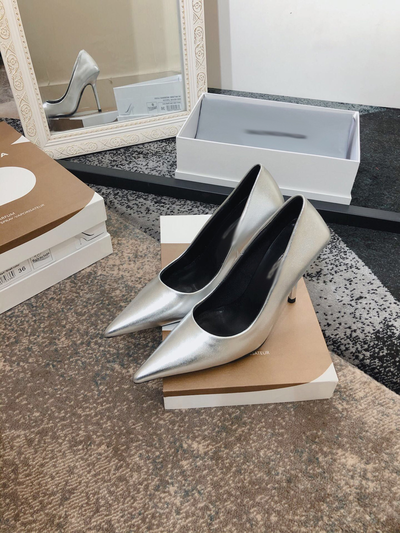 2021 Good Quality Fashion Women Luxurys Designers Shoes Designer Sandals Womens Luxury High Heels Sandal Dress Shoess With Box Size 35-41 -B522, White
2021 Good Quality Fashion Women Luxurys Designers Shoes Designer Sandals Womens Luxury High Heels Sandal Dress Shoess With Box Size 35-41 -B522, White