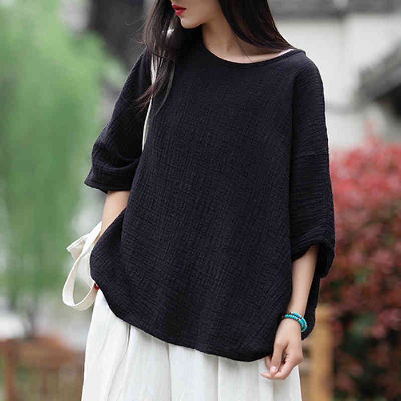 Johnature Women Bat Sleeve Pullover T-Shirts Cotton Linen Loose Tees Summer O-Neck Half Sleeve Tops Female Vintage Tshirts 210521, White
Johnature Women Bat Sleeve Pullover T-Shirts Cotton Linen Loose Tees Summer O-Neck Half Sleeve Tops Female Vintage Tshirts 210521, White