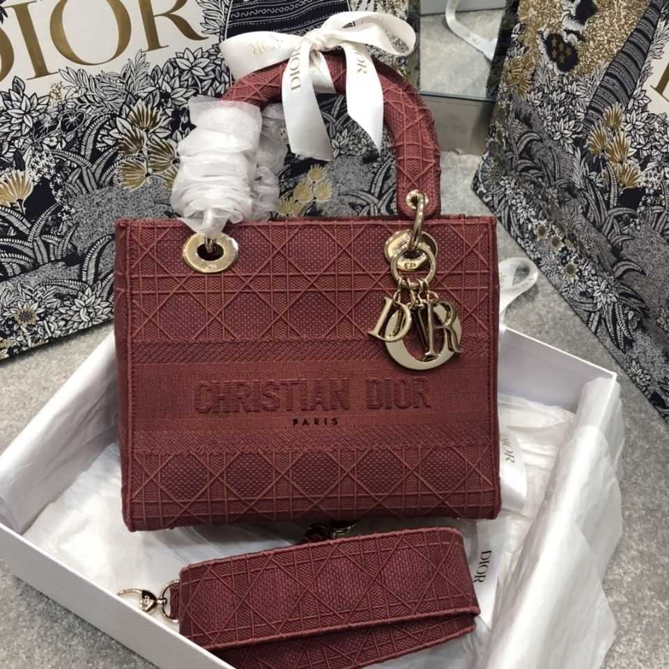 Hanghhangbag Women S Mini Luxurys Designers Bags 2021 Designer Womens handbags Purses Crossbody Bag Wallet Handbag Louisbags_18 Lady Te LR3F
Hanghhangbag Women S Mini Luxurys Designers Bags 2021 Designer Womens handbags Purses Crossbody Bag Wallet Handbag Louisbags_18 Lady Te LR3F