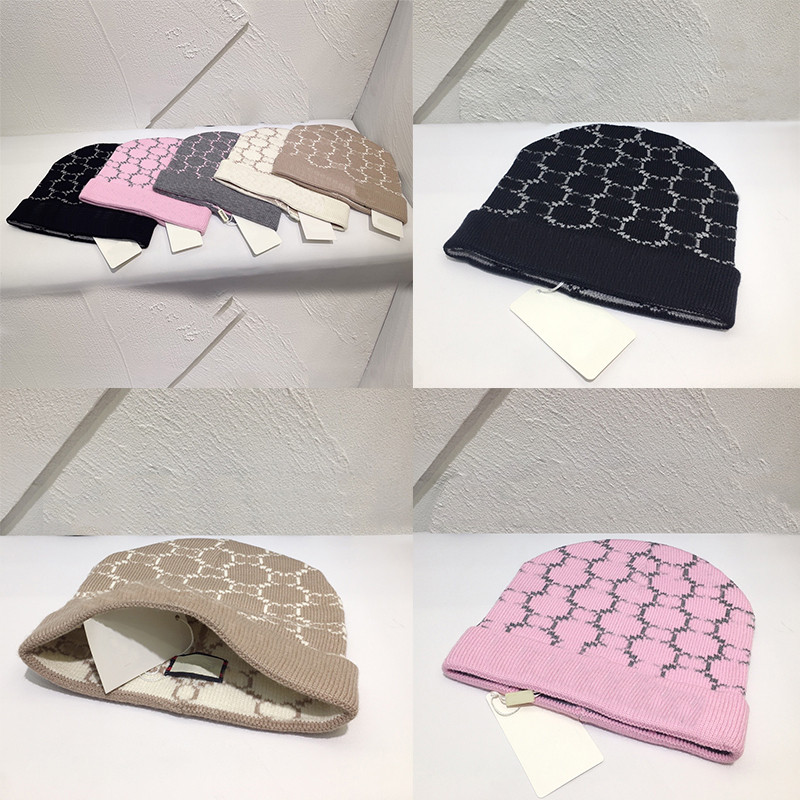 Double Letter Jacquard Skull Caps Unisex Designer Beanie Men Warm Knitted Cap Women Solid Color Winter Beanie With Tags, Pink
Double Letter Jacquard Skull Caps Unisex Designer Beanie Men Warm Knitted Cap Women Solid Color Winter Beanie With Tags, Pink