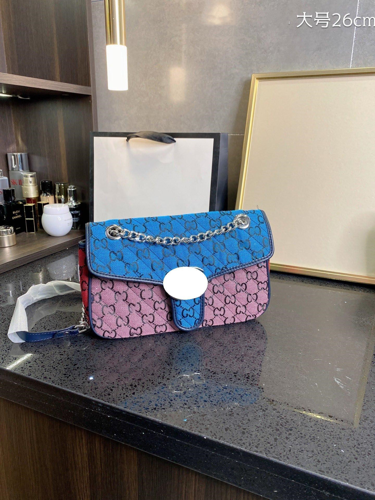 Ophidia Luxurious Designer original ladies bag denim frosted canvas handbag washed classic color metal chain single room messenger bags mini
Ophidia Luxurious Designer original ladies bag denim frosted canvas handbag washed classic color metal chain single room messenger bags mini