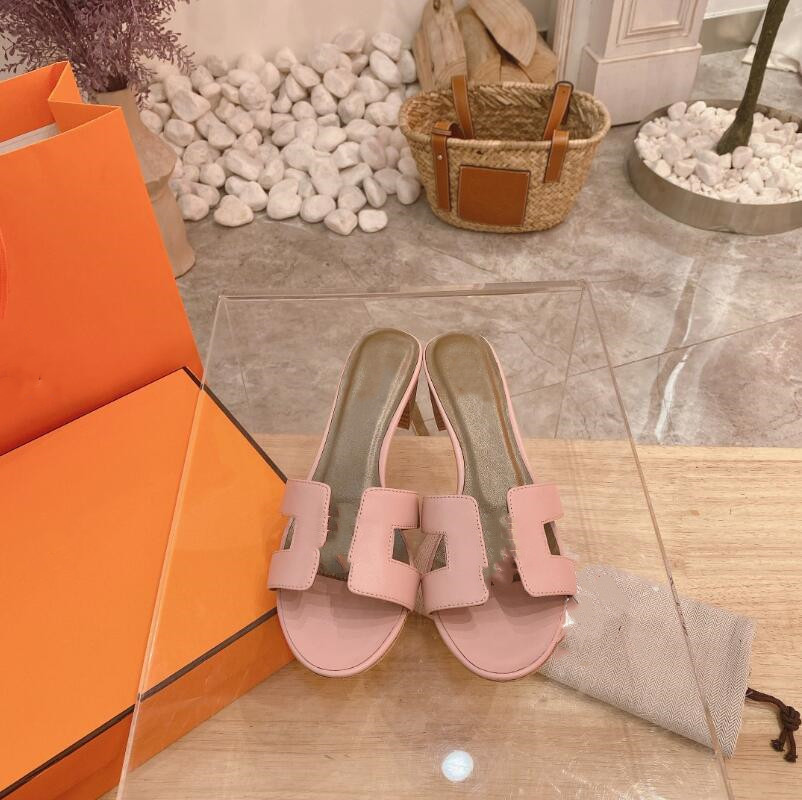 2021 designer leather flat slippers Women sandals summer shoes ladies Non-slip slide Female slipper fashion beach Flip Flops miller 6547, Black
2021 designer leather flat slippers Women sandals summer shoes ladies Non-slip slide Female slipper fashion beach Flip Flops miller 6547, Black