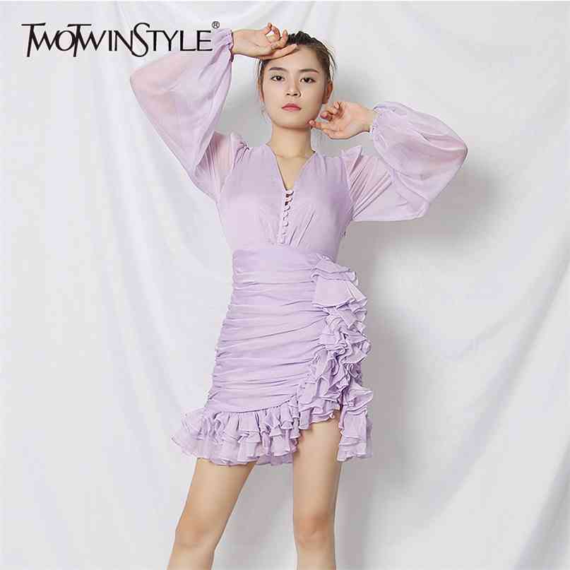 Casual Asymmteircal Dress Women V Neck Lantern Sleeve High Waist Patchwork Ruched Ruffle Dresses Female Fashion 210520, Purple
Casual Asymmteircal Dress Women V Neck Lantern Sleeve High Waist Patchwork Ruched Ruffle Dresses Female Fashion 210520, Purple