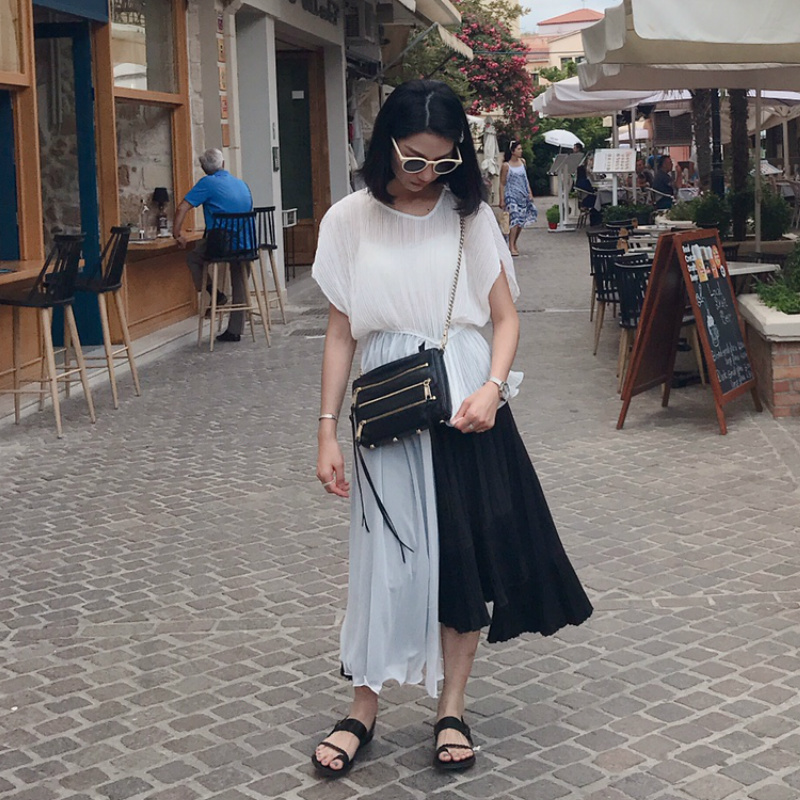 Women Elegant Office Solid Short Sleeve Shirt Casual Top Ladies Asymmetrical Ruffle Pleated Chiffon Blouse Korean Fashion 210519