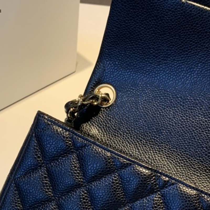 Woman mini square diamond quilted classic flap bag black Lambskin red real leather chain shoulder bags with DATE CODE Box wallet purse
Woman mini square diamond quilted classic flap bag black Lambskin red real leather chain shoulder bags with DATE CODE Box wallet purse