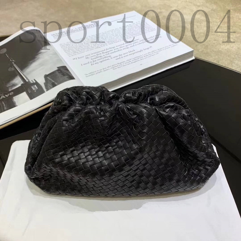 2021 Cowhide solid Color Matching bags Small square of sheep skin woven cloud bag European And American Fashion Leather Handbag Mini Shoulder purses handbags, Caramel
2021 Cowhide solid Color Matching bags Small square of sheep skin woven cloud bag European And American Fashion Leather Handbag Mini Shoulder purses handbags, Caramel