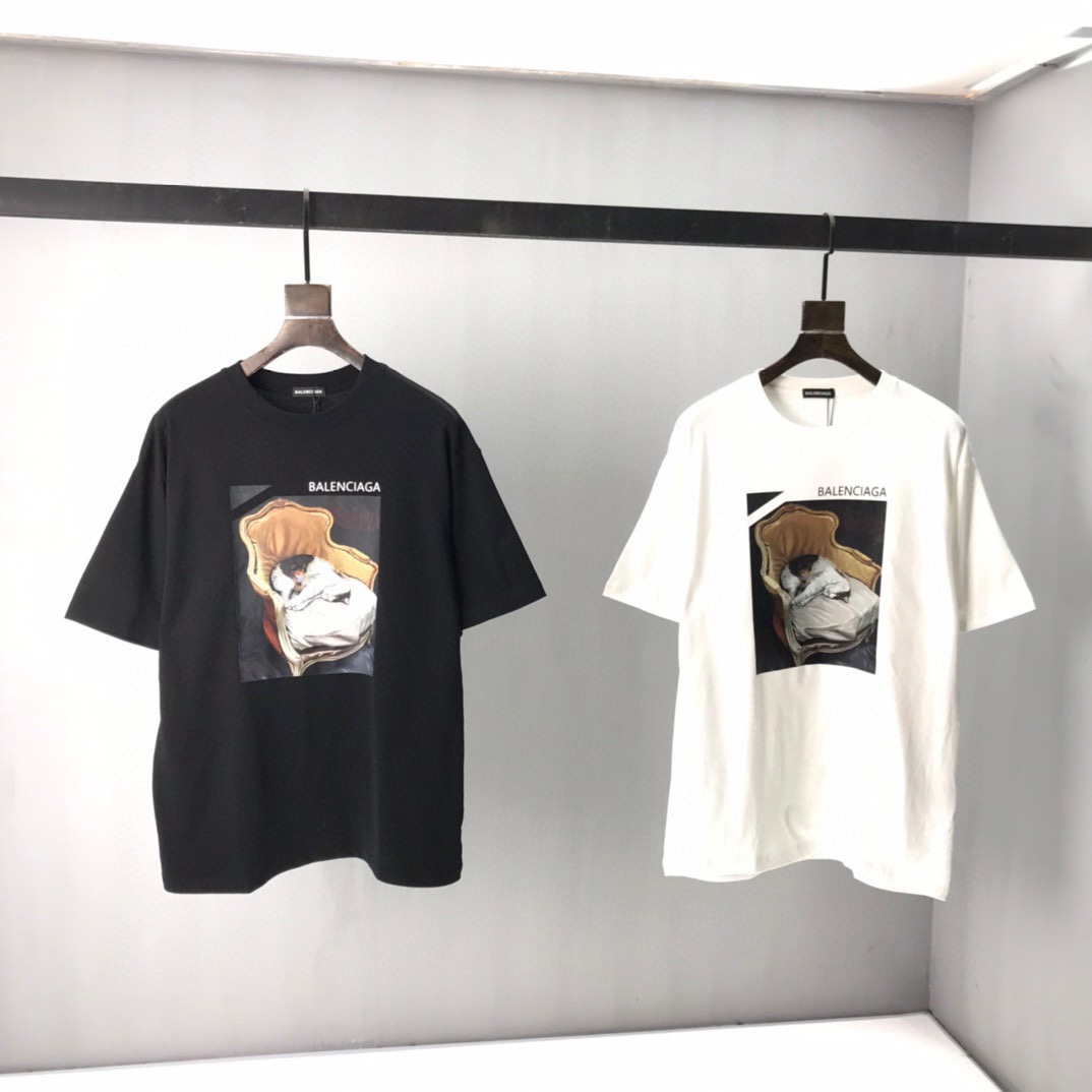 2021ss spring and summer new high grade cotton printing short sleeve round neck panel T-Shirt Size: m-l-xl-xxl-xxxl Color: black white A653
2021ss spring and summer new high grade cotton printing short sleeve round neck panel T-Shirt Size: m-l-xl-xxl-xxxl Color: black white A653
