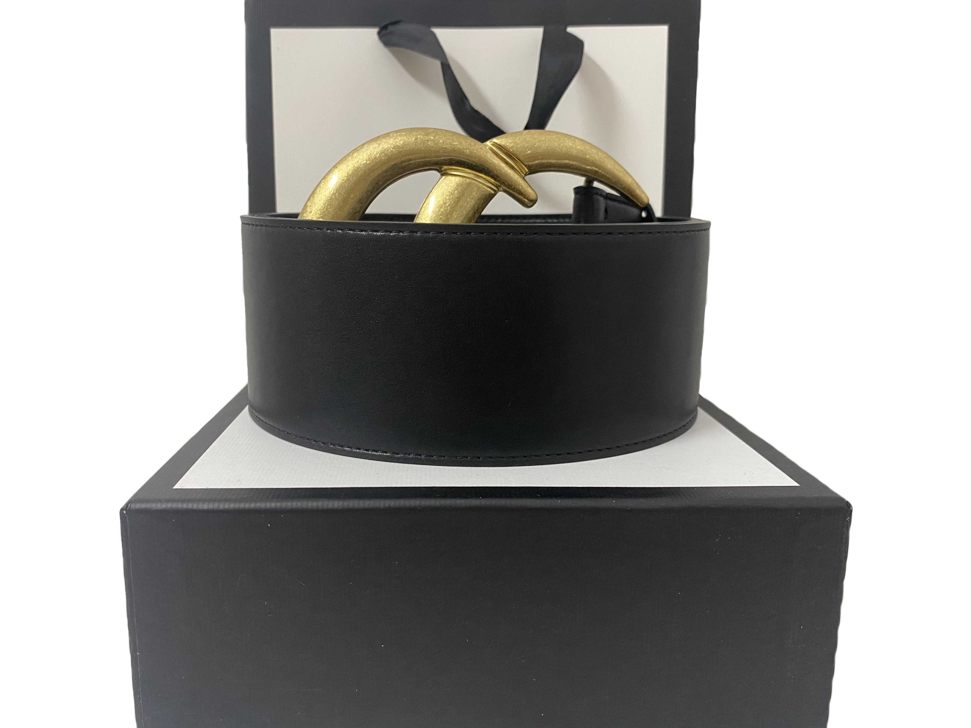 2021 latest men's women's fashion belt, gold silver pearl black, red and white 7.0cm classic high quality, complimentary box, free delivery
2021 latest men's women's fashion belt, gold silver pearl black, red and white 7.0cm classic high quality, complimentary box, free delivery