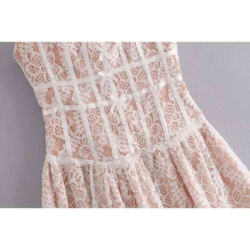Sexy Strapless Women Lace Dress Bow Front V neck Fit and Flare Party Mini Dresses With lining 210429