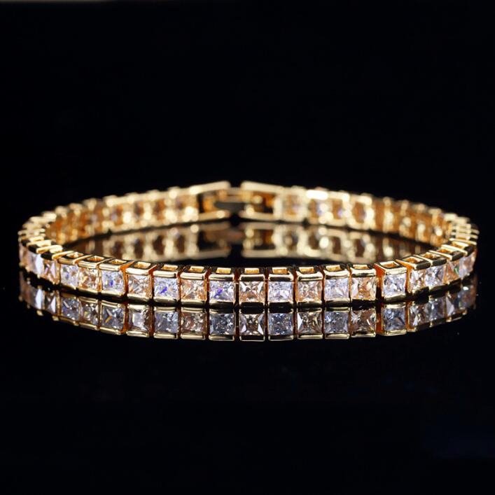 Choucong Brand New Wedding Bracelets Luxury Jewelry 18k Gold Fill Princess Cut 5A Cubic Zircon Emerald Gemstones Eternity Party Women Bangle For Lover