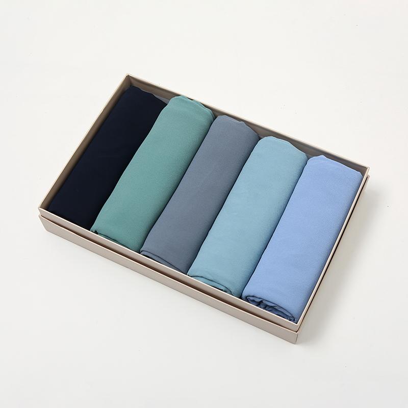 Scarves Solid Color Islamic Shawls Headband Muslim Hijabs Wrap Headscarf Gift Box Women Chiffon Hijab Scarf 5 Pcs
Scarves Solid Color Islamic Shawls Headband Muslim Hijabs Wrap Headscarf Gift Box Women Chiffon Hijab Scarf 5 Pcs