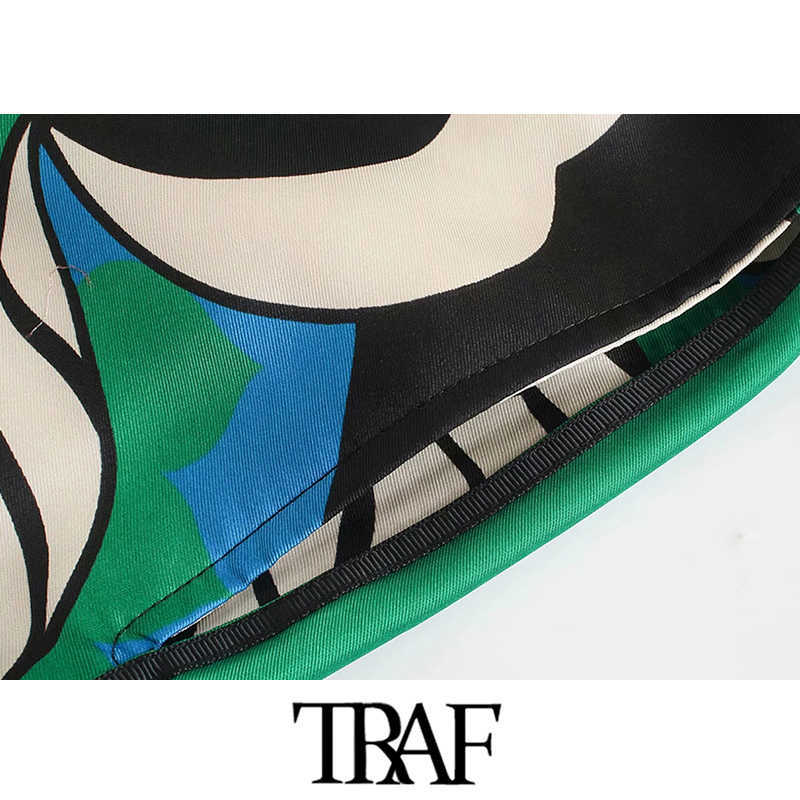 TRAF Women Fashion Side Pockets Printed Bermuda Shorts Vintage High Elastic Waist Vents Female Short Pants Mujer 210724