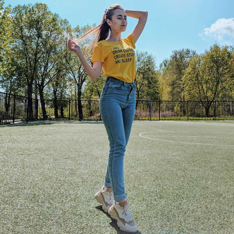 GCAROL Women High Waist Denim Jeans Vintage Slim Mom Style Pencil Quality Basic Pants For 4 Season 210809