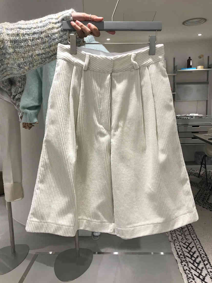Nomikuma Causal Solid Corduroy Shorts Spring Korean High Waist Women Bottoms New Loose Short Chores Para Mujer 6E608 210427