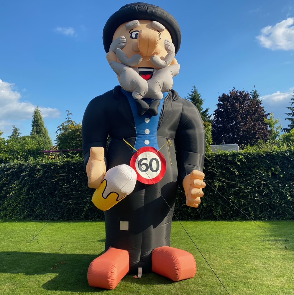 4mH Advertising inflatable Abraham and Sarah With Beer Bottle Holland Cartoon Balloon Free Blower For Netherland Outdoor decoration
