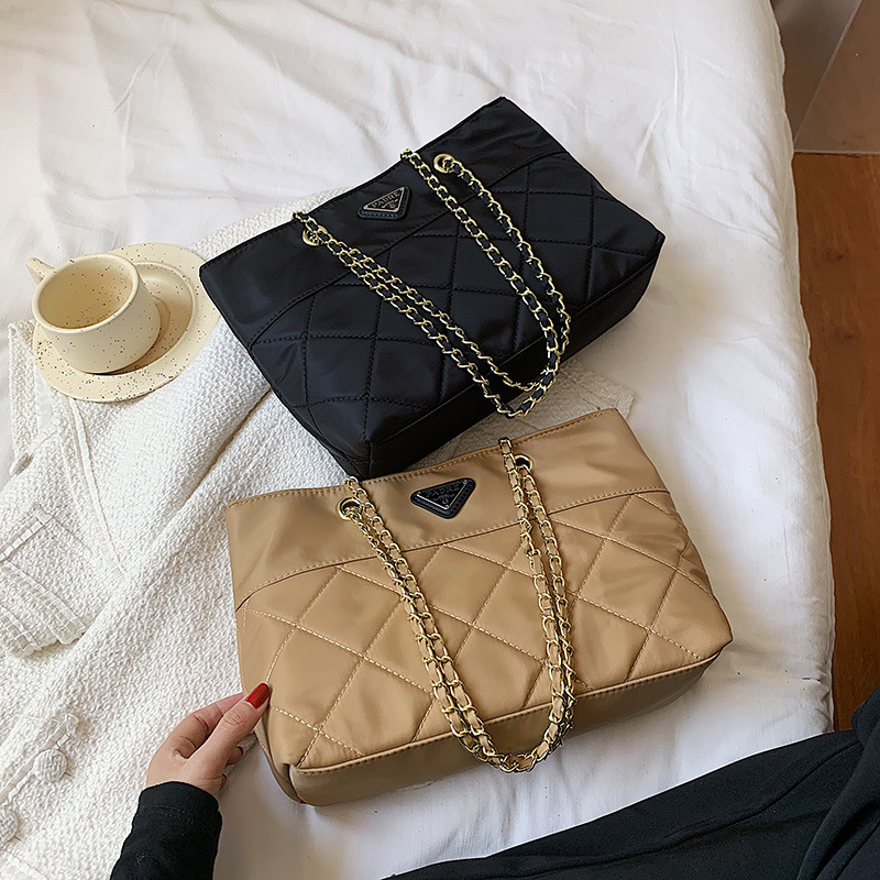Designer Bag Branded crossbody Mini Luxurys Bags Handbag Shoulder_bag Design Giovanni 2021 style fashion simple solid color chain, No bag
Designer Bag Branded crossbody Mini Luxurys Bags Handbag Shoulder_bag Design Giovanni 2021 style fashion simple solid color chain, No bag
