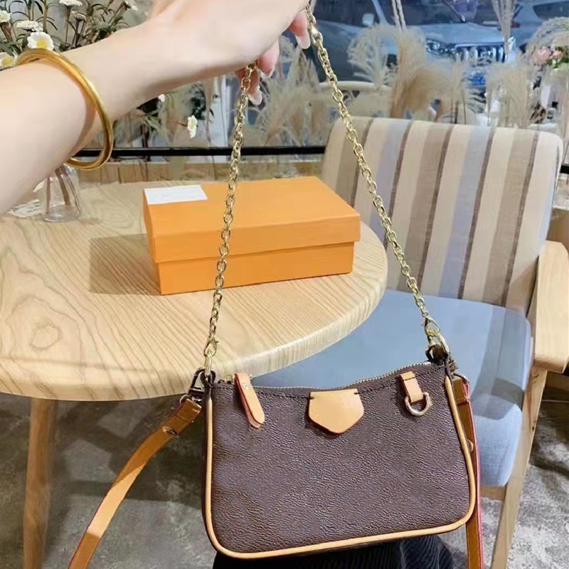 Mini Women Shoulder Chain Bags Luxury Purses Baguettes Mini Phone Bag Fashion Lady Floral Cross Body Printed Flowers Letters Chains Totes Cute high quality, Multi
Mini Women Shoulder Chain Bags Luxury Purses Baguettes Mini Phone Bag Fashion Lady Floral Cross Body Printed Flowers Letters Chains Totes Cute high quality, Multi